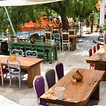 Pitahaya Bed and Breakfast 2*