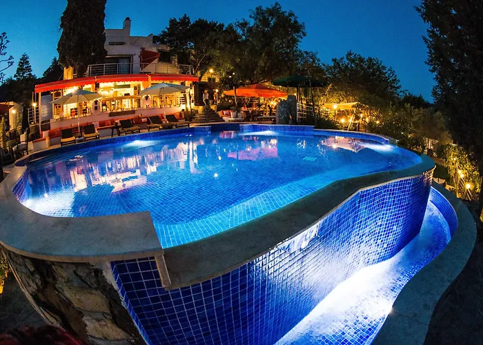 Pitahaya فندق مبيت وإفطار غولتوركبوكو